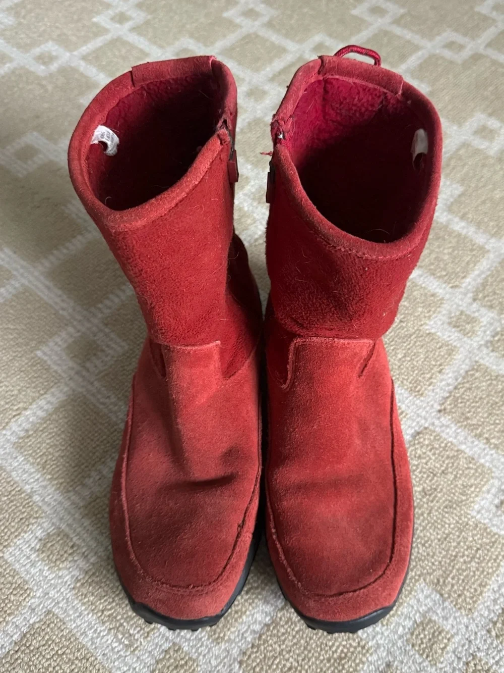 L.L. Bean Red Suede Fleece Lined Winter Boots Side Zip Size 9